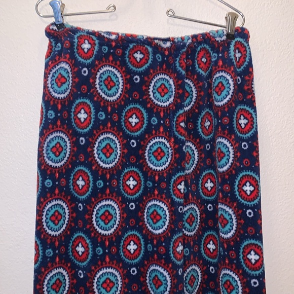 Blue Star Blue Patterned Plush towel wrap - Picture 2 of 6